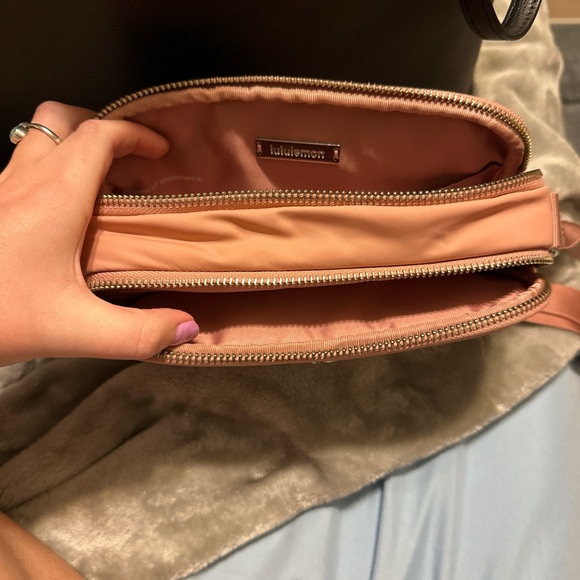 Lululemon crossbody - Picture 3 of 4